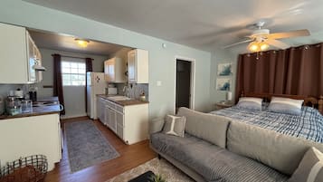 1 habitación, internet y ropa de cama