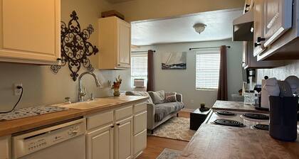 Eleven South: One - Modern Studio Apartment