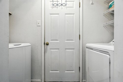 The Inland Tide 3 bedrooms • 2 bath  • Entire home