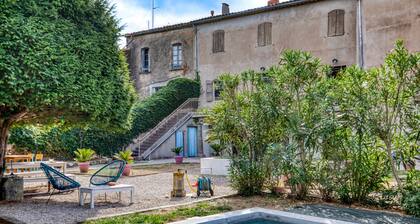 Chambre d'hôtes 'Grande Chambre' avec piscine partagée, jardin partagé et Wi-Fi