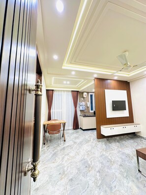 Interior - 1Bhk Luxurious Service Apartment Sec-52 Near Artemis Hospital (Gurugram)