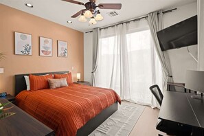2 bedrooms, desk, iron/ironing board, free WiFi
