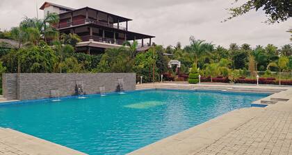 Vintage Trails By Ilara