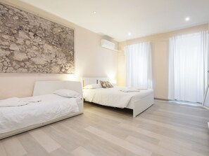 Deluxe-Dreibettzimmer, Stadtblick