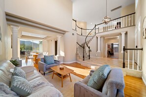 TV, offices - Rancho Bernardo Home - Game Room, Outdoor Living (San Diego)