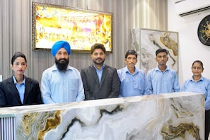 Reception - HOTEL DIVINE STAY (Amritsar)