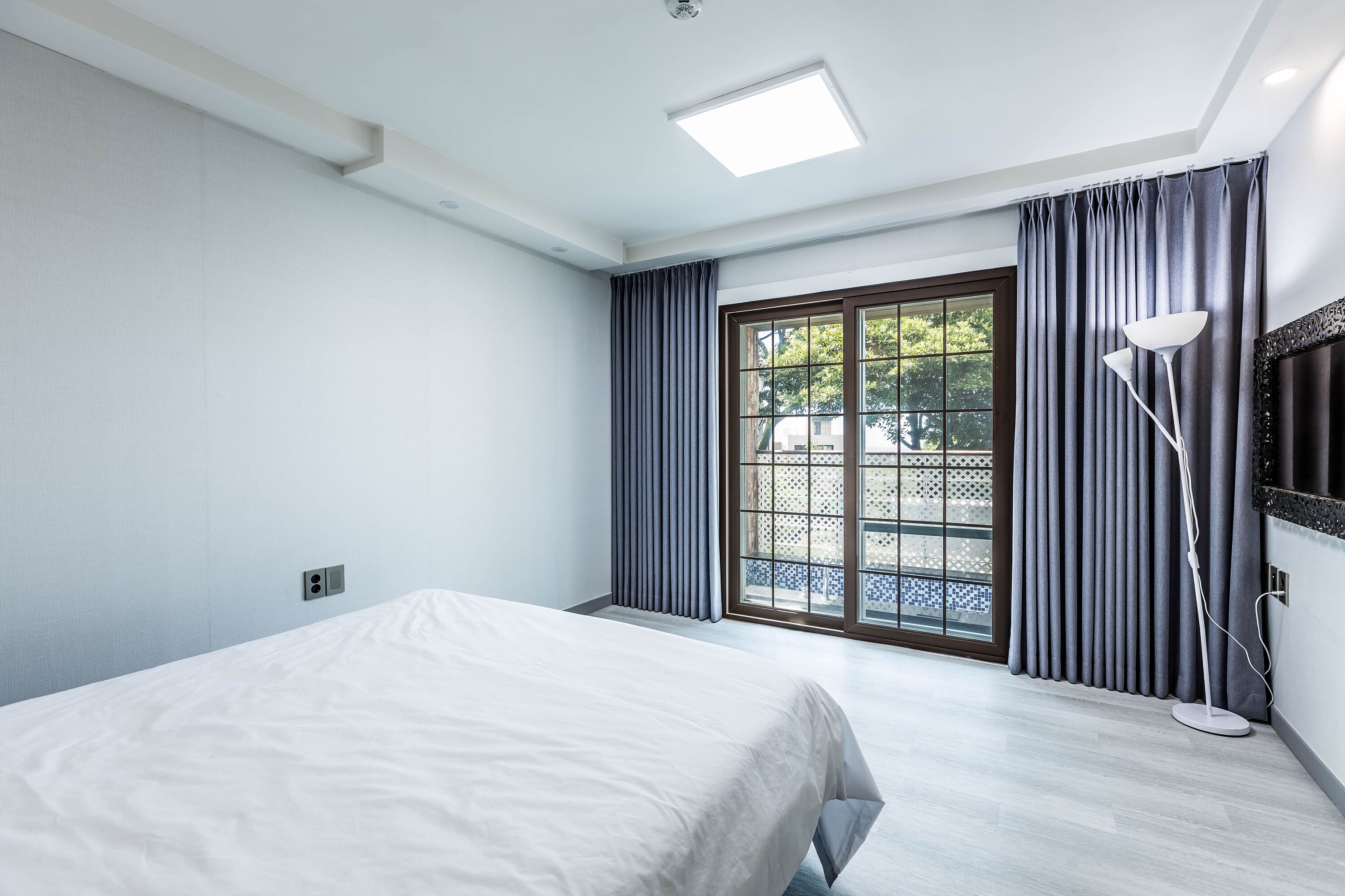 Tende oscuranti, Wi-Fi gratuito