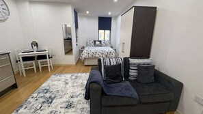 1 bedroom, iron/ironing board, WiFi, bed sheets