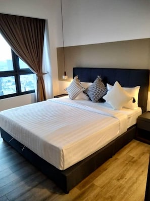 Superior Apartment, City View