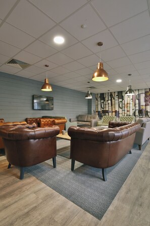 Lobby sitting area - Student Only Oldgate House (Huddersfield)