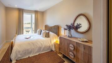 Iron/ironing board, free WiFi