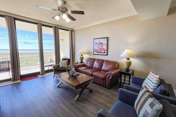 Gulf Front View Living Room