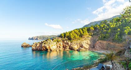 VILLA CA LA DOLORS CALA DEIÀ by PriorityVillas