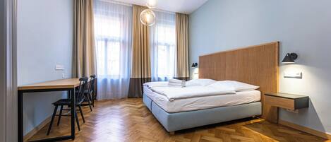 2 bedrooms, iron/ironing board, Internet, bed sheets