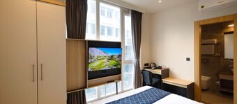 Shri Govindam Banaras