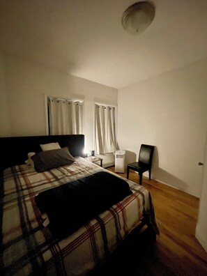 1 室のベッドルーム、WiFi