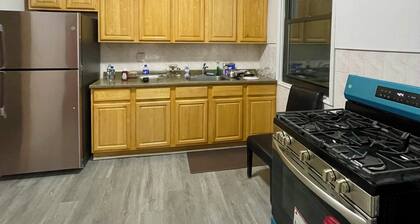 Your new NYC home: Peaceful room for rent in the heart of Astoria.