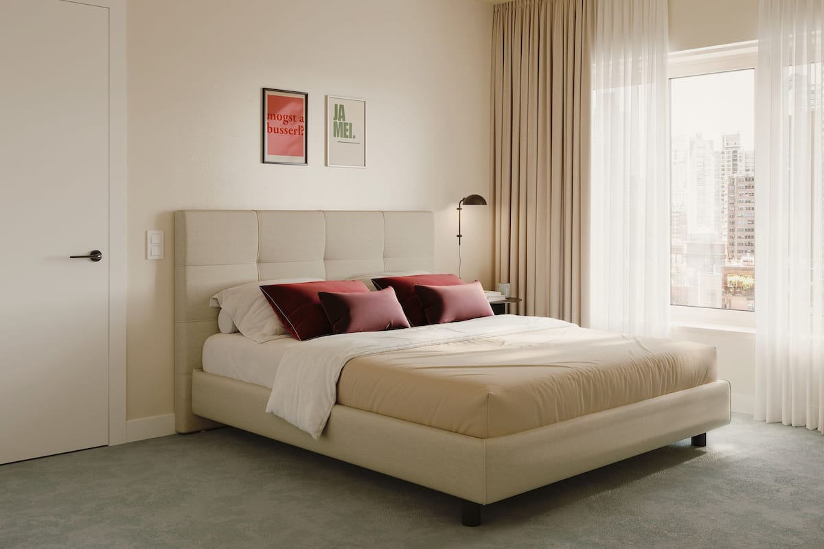 In-room safe, soundproofing, free WiFi