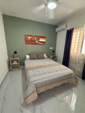 1 bedroom, WiFi, bed sheets