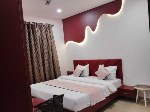 The user's input "the will show up in search and of the top of the