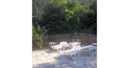 Mountain Tower House close to Sparta, Mystras and Mani! Pet friendly