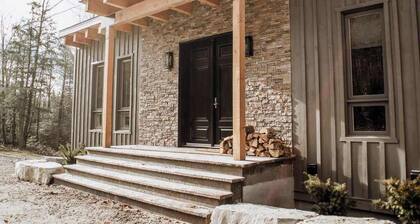 Spa, Firepit & Nature - Chalet de la Colonie