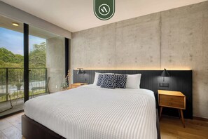 1 bedroom, iron/ironing board, travel crib, WiFi