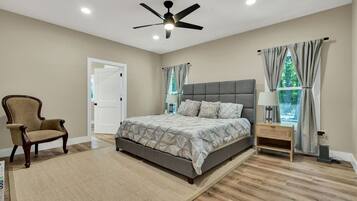 3 soveværelser, skrivebord, gratis Wi-Fi, sengetøj