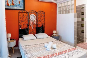 2 chambres, fer et planche à repasser, accès Internet, draps fournis