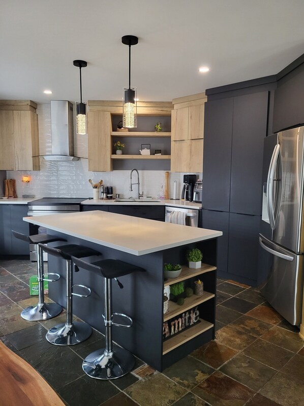 Microwave, oven, stovetop, dishwasher