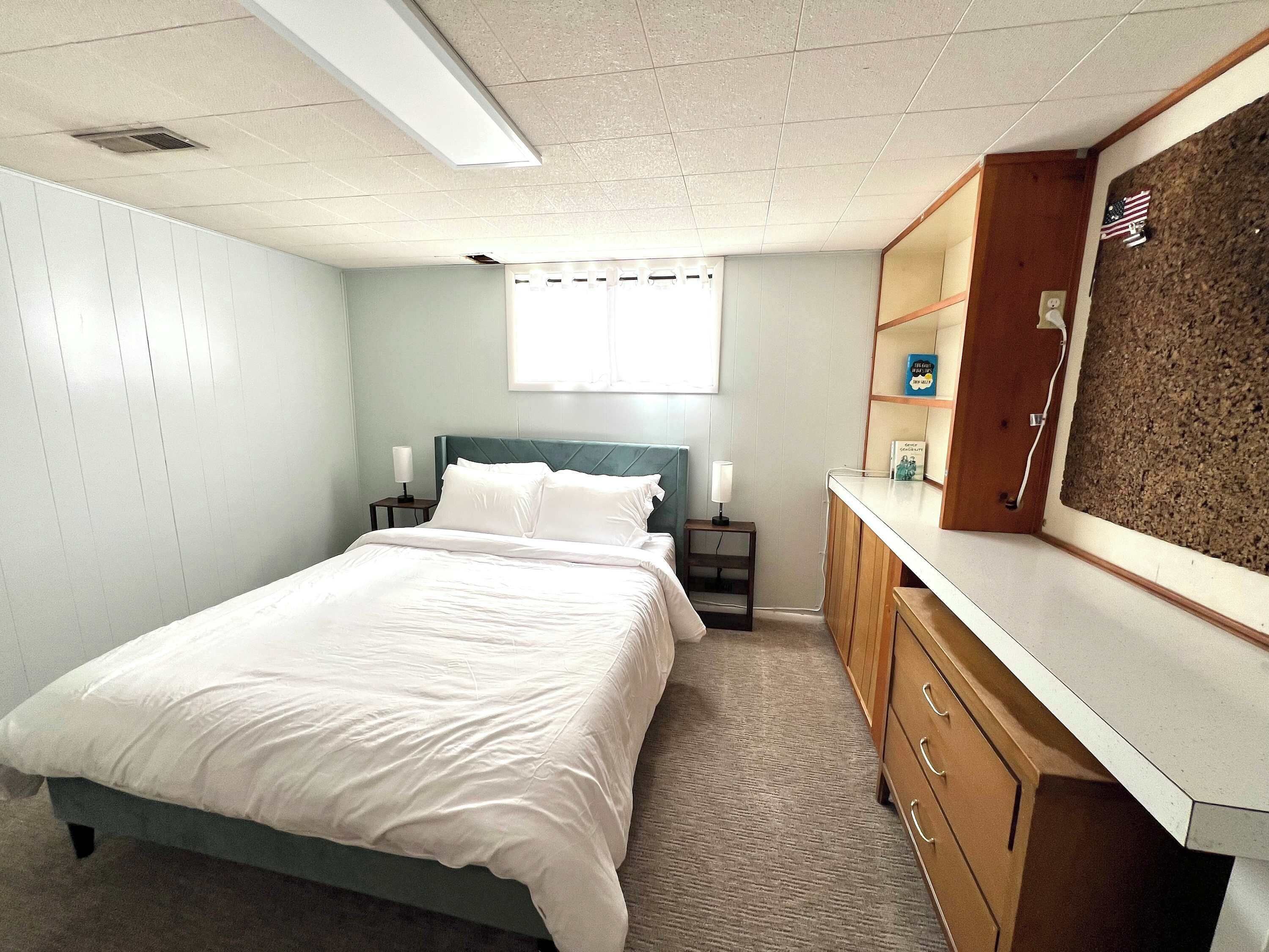 4 bedrooms, travel cot, free WiFi, bed sheets