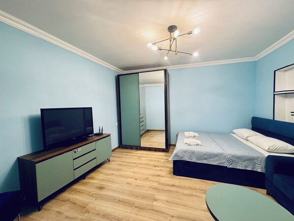 1 bedroom, iron/ironing board, WiFi, bed sheets