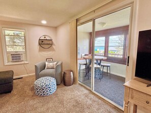 Televisión, oficina