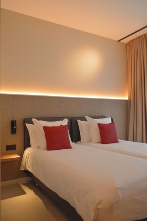 Deluxe Twin Room, City View
