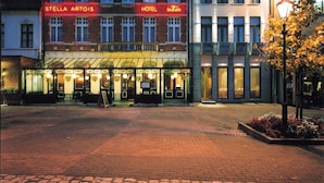 Uklassifisert bilde, 5 av 10, knapp