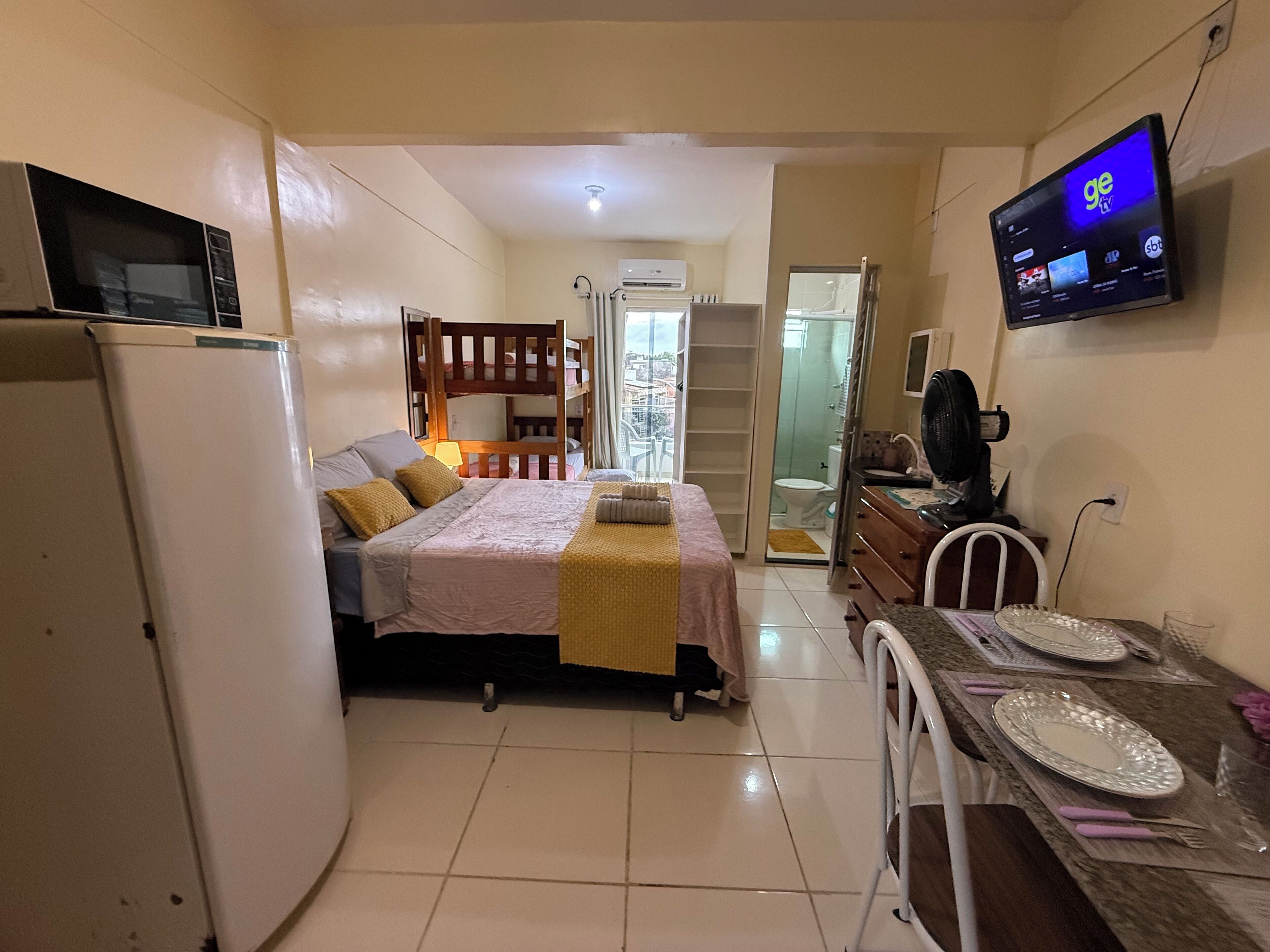 Family Studio, Multiple Beds | Free WiFi, bed sheets