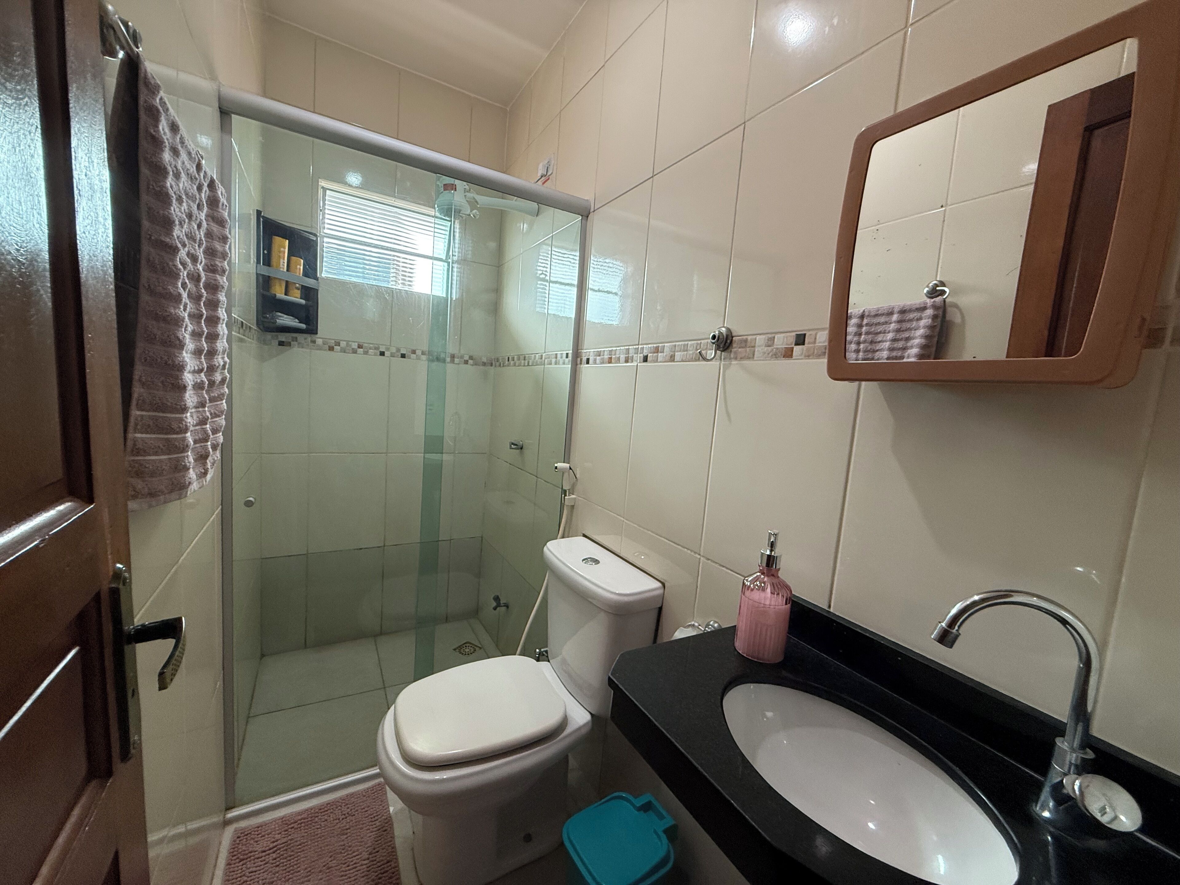 City Apartment | Bathroom