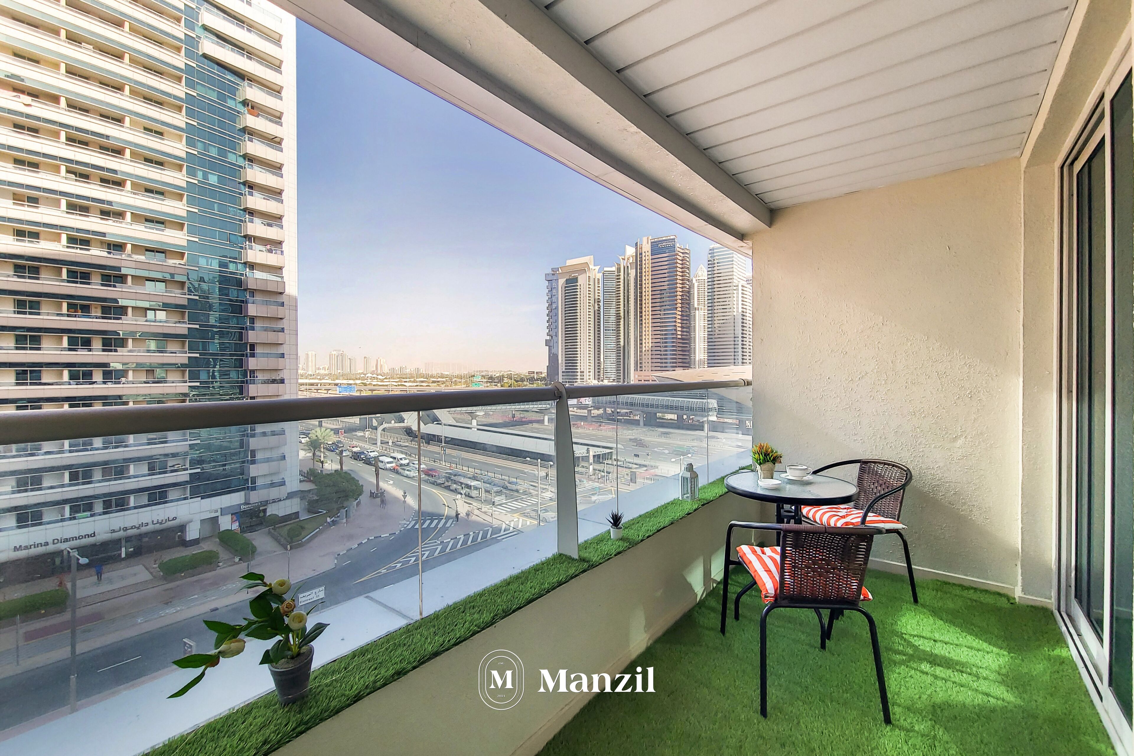 Luxury Apartment, Balcony, Marina View | Balcony