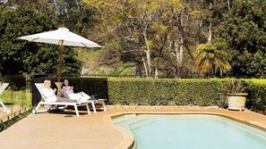 Pool - The Entertainer's Estate with Pool (Bobs Farm)