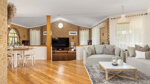 Älytelevisio, takka