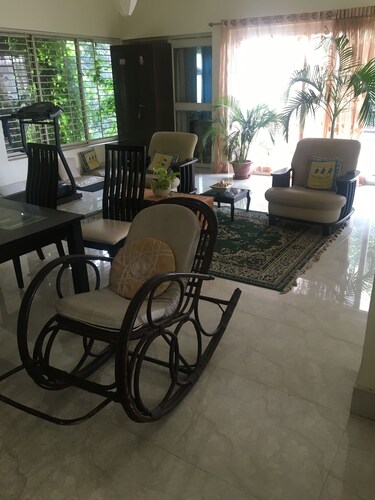 Spacious 6-bedroom villa in lovely Bhubaneswar with AC