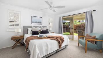 4 bedrooms, free WiFi, bed sheets