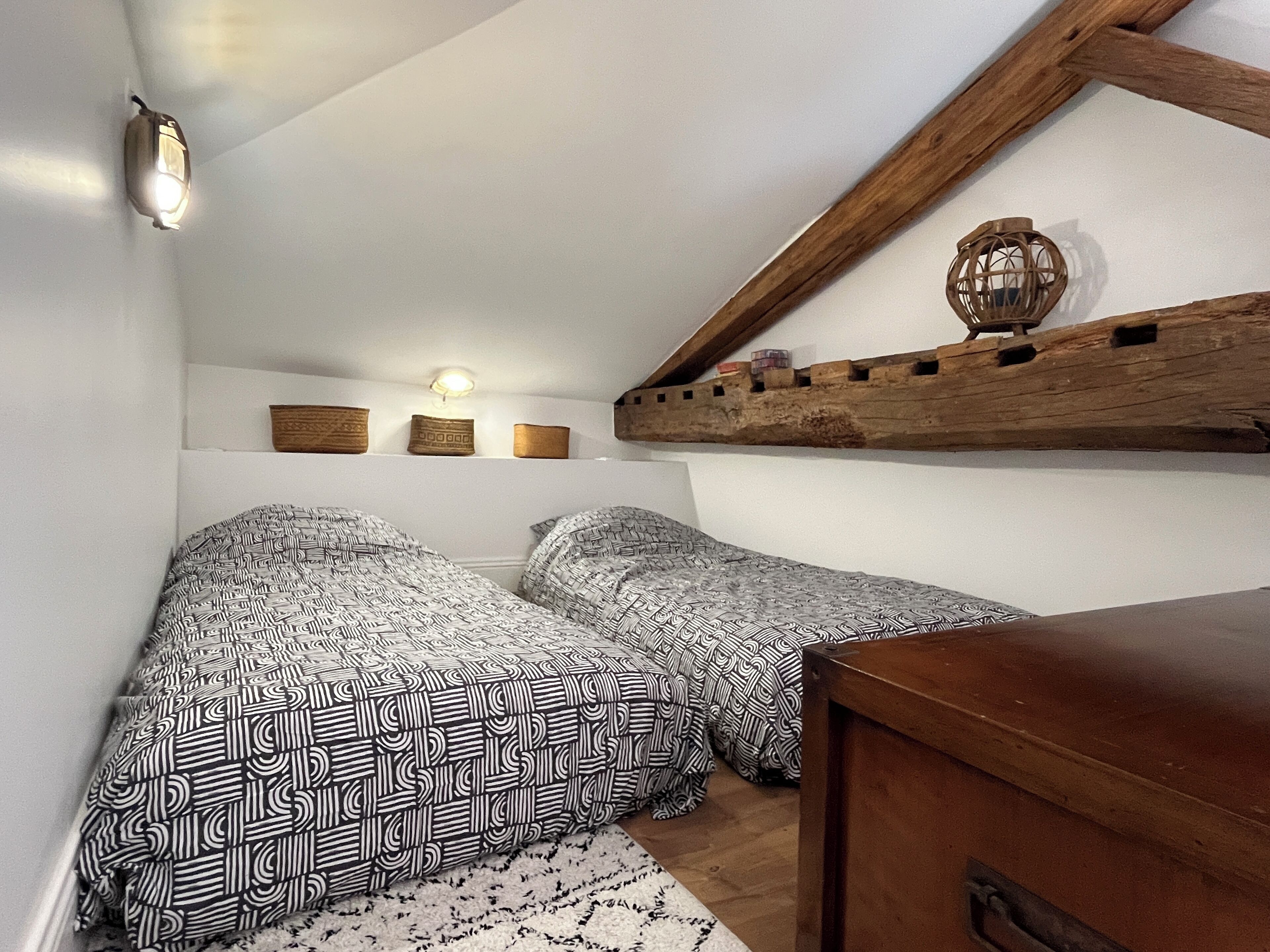 2 camere, ferro/asse da stiro, accesso a Internet, lenzuola