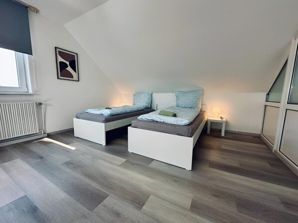 2 soveværelser, skrivebord, strygejern/strygebræt, Wi-Fi