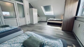 2 soveværelser, skrivebord, strygejern/strygebræt, Wi-Fi