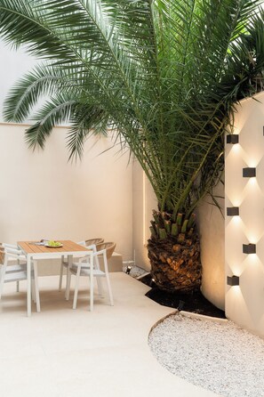 Apartment, 2 Bedrooms, Patio | Terrace/patio