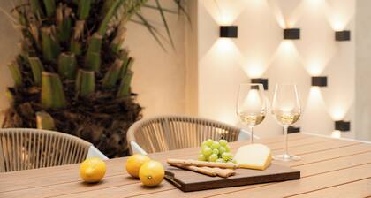 FOS Premium Apartments by halu