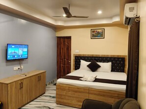 Classic Twin Room | Free WiFi