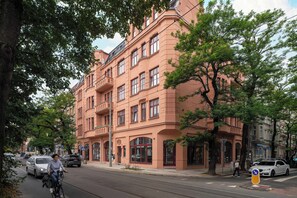 Exterior - Stylish Studio in historic building | Close to Zoo (Poznań)