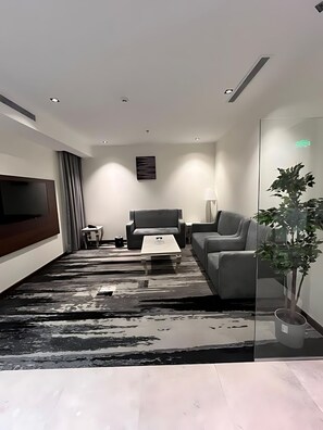 32-inch Smart TV with satellite channels